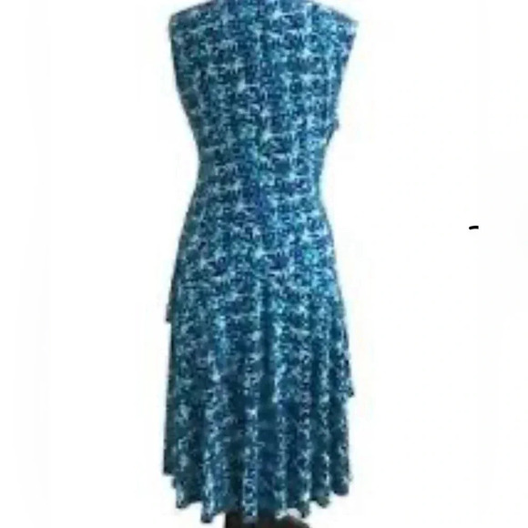 Luxe By Carmen Marc Valvo blue/green abstract sleeveless plus size dress… - Picture 2 of 7